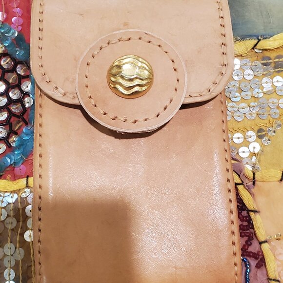 Women - Accessories - Belts - Handmade - 100% full grain leather main image 5